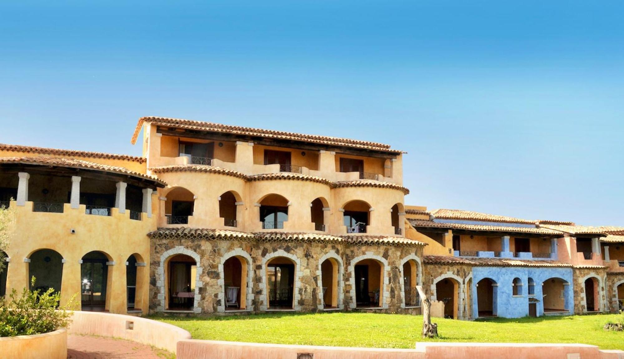 Residence With Private Beach In Marinella Marinella  Ngoại thất bức ảnh
